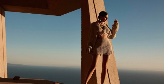 Kylie Jenner w promieniach słońca